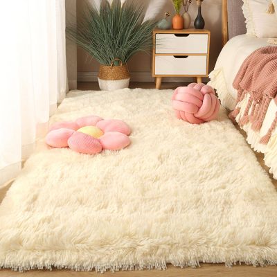 XUEDNGM Faux Fur Shag Rug 60 x 320 cm, Washable to 30°C, Anti-Slip, Cream