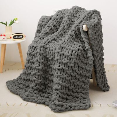Care Spring Chunky Knit Blanket, Luxury Hand-Knitted Throw, Soft and Cozy, Thick Weighted Woven Blanket for Sofa, Gray C, 50 x 50 cm