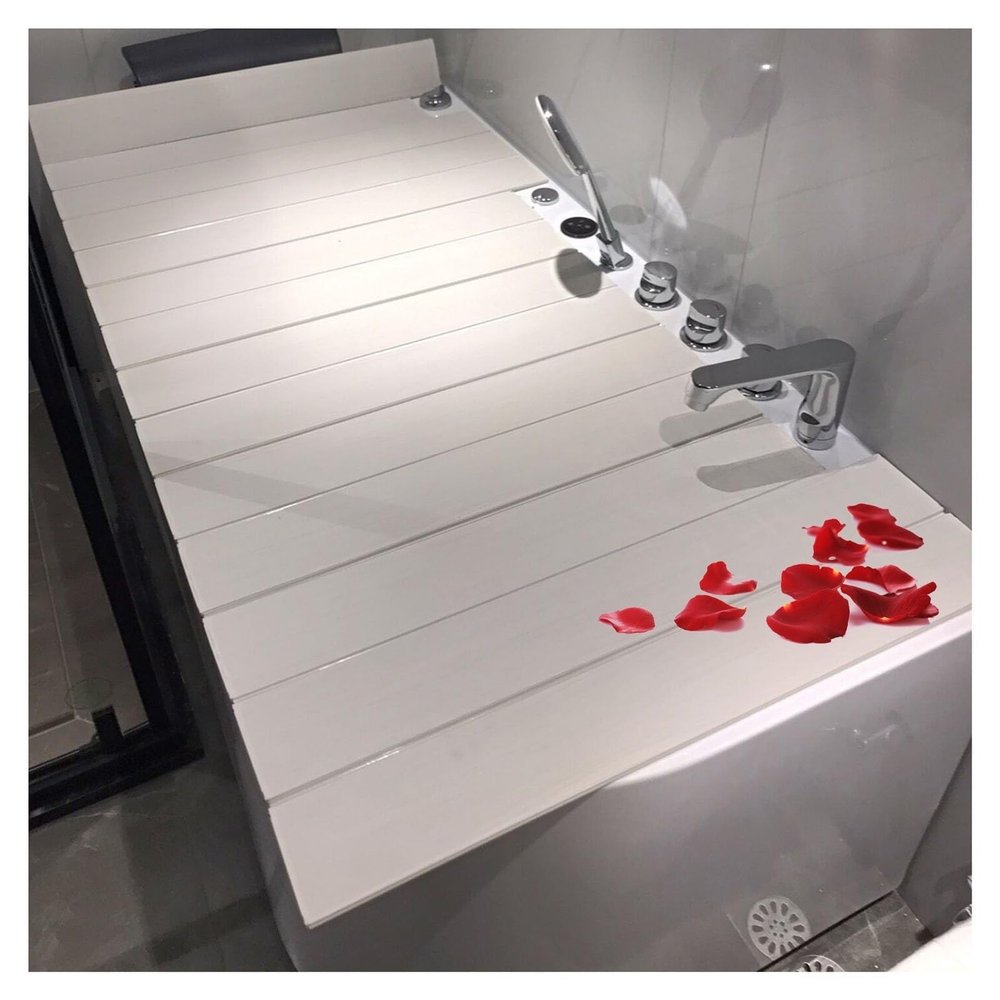 Multifunctional Bathtub Tray with Folding Cover, PVC, 70 x 105 x 0.6 cm