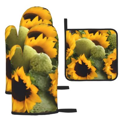 Oven Mitts and Pot Holders, 3-Piece Sunflower Set, Insulated Microwave and Cooking Gloves, Non-Slip Hot Pads for Cooking, Baking, and Grilling