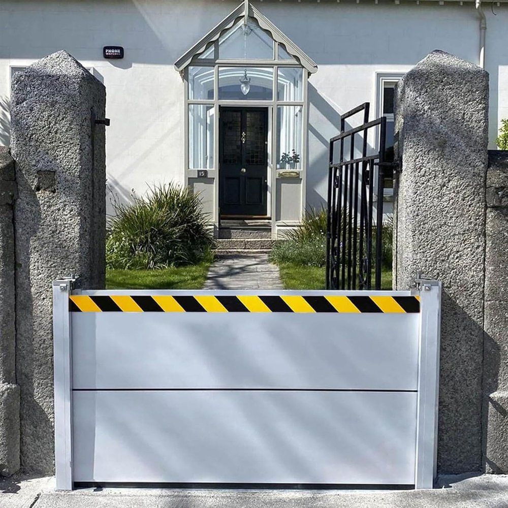 Generic Aluminum Flood Barrier, Removable and Reusable, 130 × 60 cm