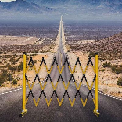 Retractable Industrial Mobile Safety Barricade, Expandable Metal Traffic Barrier, 1.2 x 3 m