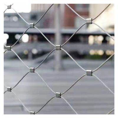 DTVEW 304 Stainless Steel Cable Mesh, 10 cm/2 mm Stair Guard and Garden Safety Fence, 0.6 x 5 m