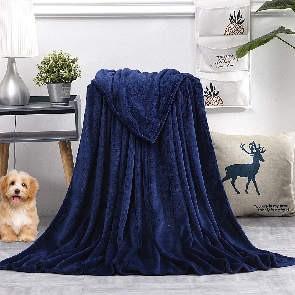 GAIFNAG Plush Sherpa Blanket, 50 x 150 cm, 230 GSM Flannel, Extra Soft, Washable, Solid Dark Blue
