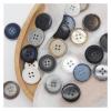 AQXYWQLL 25 mm Fashion Resin Sewing Buttons for Women's Coats, Men's Suits, Cardigans and Sweaters, No. 6 White, 10 pcs view 2