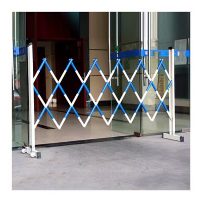 Collapsible, Retractable Traffic Barrier Gate with Rubber Base, Portable Temporary Safety Gate (900 x 120 cm)