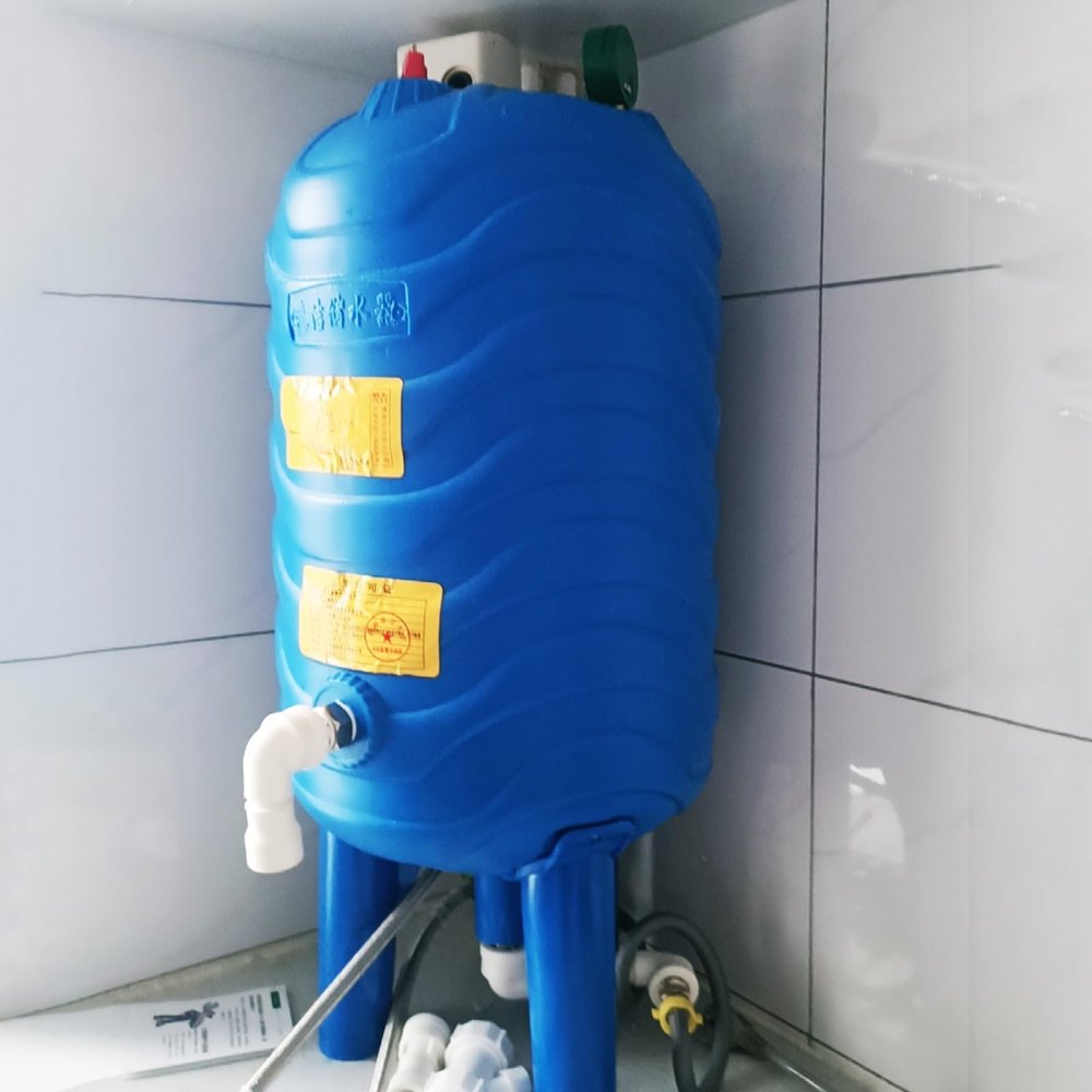 RENLXFI Pressure Tank with Pressure Switch, 300 L/79 gal