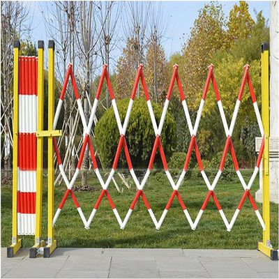 GLETSF Expandable Barricade, Retractable Traffic Barrier, 1.2 m High Portable Gate for Garages, Terraces, Stores, Space-Saving Crowd Control, Red, 1.2 × 4 m