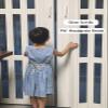 White PVC Folding Sliding Door with Transparent Acrylic Panel, Oak Effect, 142.2 x 203.2 cm view 2