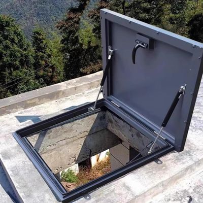 Roof Hatch with Gas Springs and Locking Handle, 65 x 65 cm