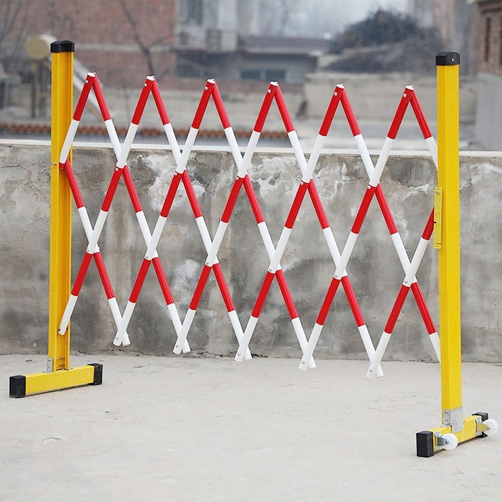 Mobile Accordion Safety Barrier, Yellow, 1.2 x 3 m