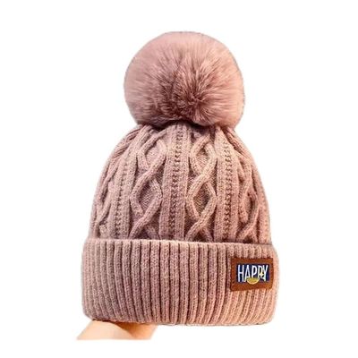 ESMENATZLS Women's Winter Knit Beanie with Pom-Pom