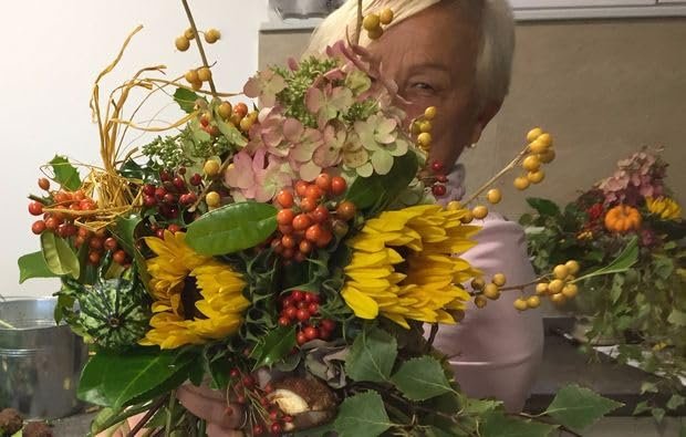 JOCHEN SCHWEIZER Gift Voucher: Floristry Course in Leonberg (2 Days)