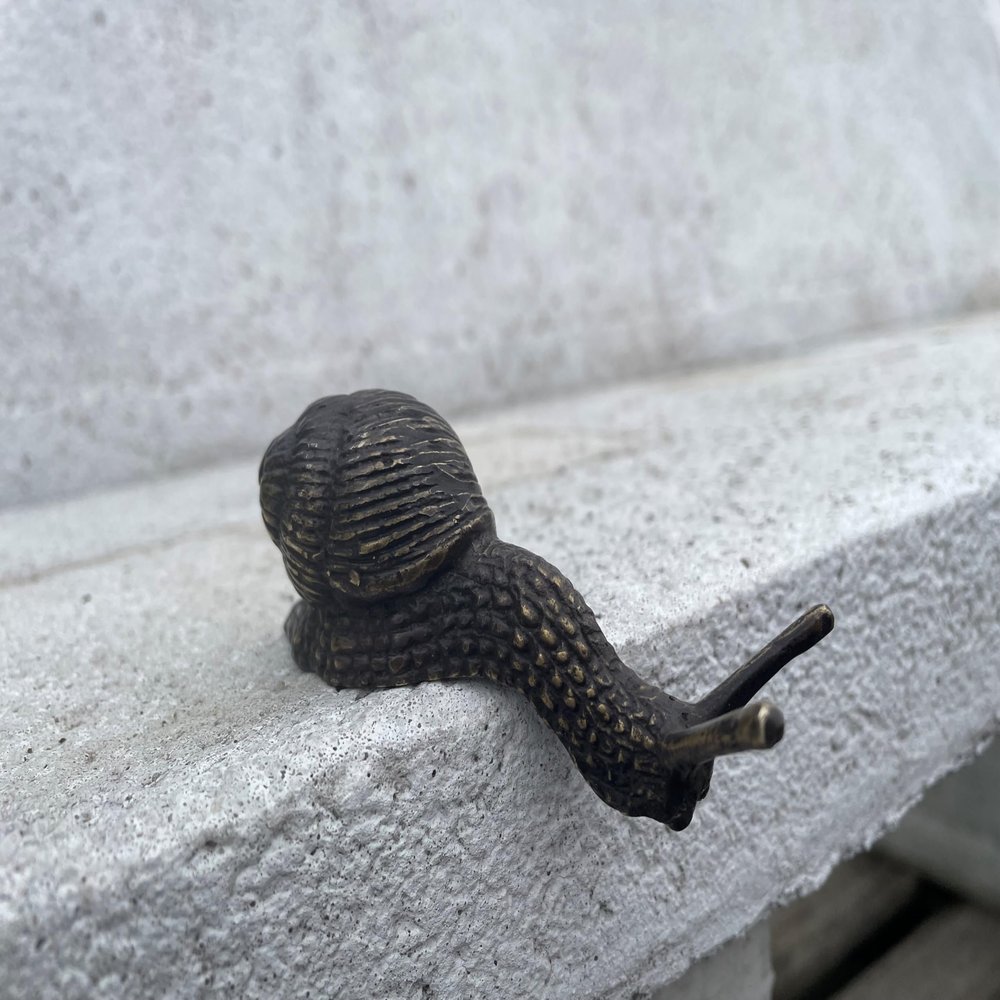 Small Bent Bronze Snail Figure for Edges, 10 cm