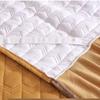 VAYEODEYU Bedspread Set, Ruffled Bedspread and Bed Skirt, Wrap-Around Full Size, with Pillowcases (180 x 200 cm/71 x 79 in) view 4