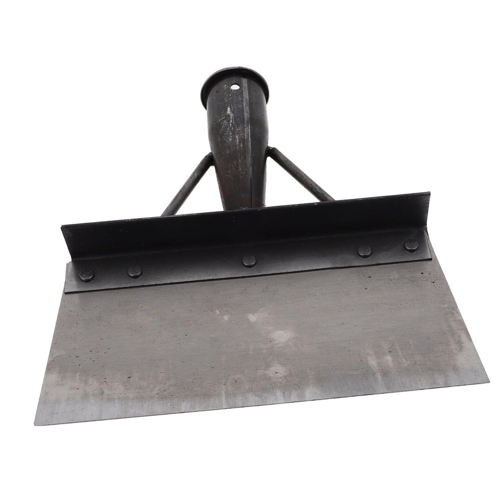 TOYANDONA Metal Poultry Manure Shovel with Large Capacity and Sturdy Steel Handle