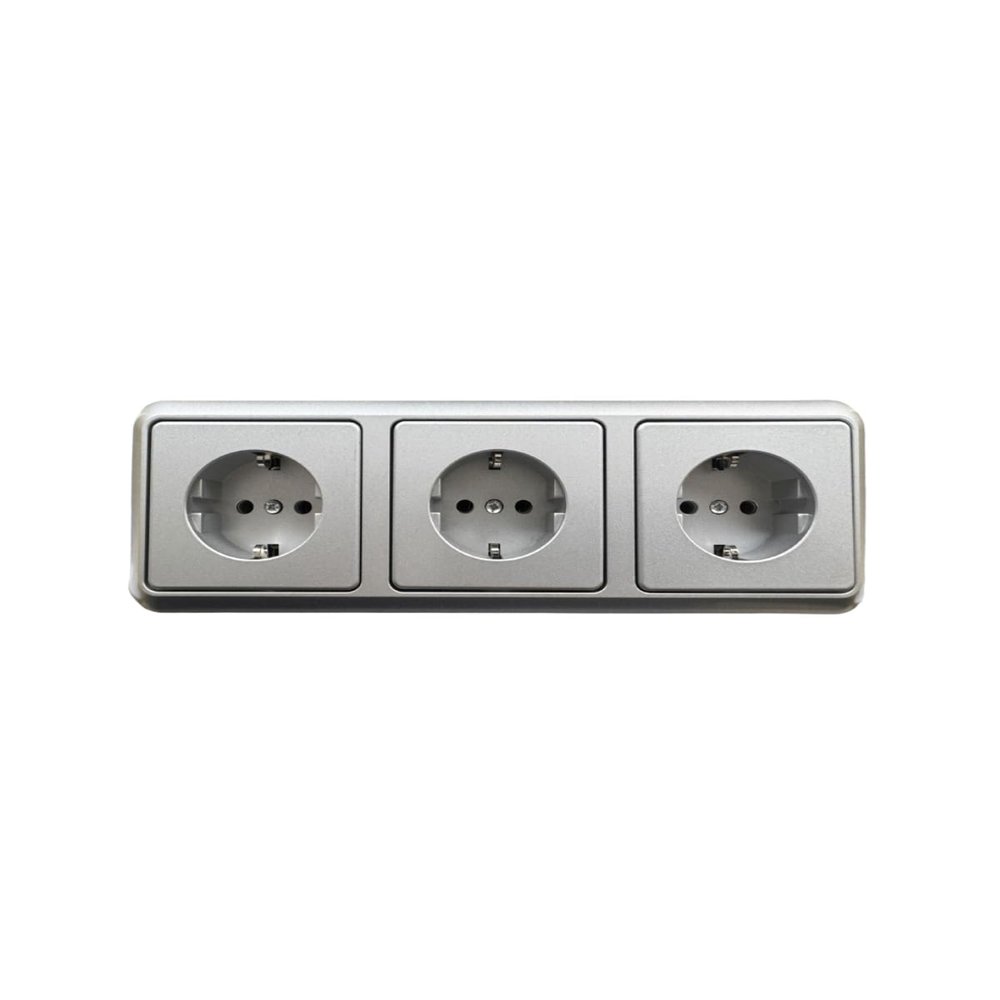 N&L 3 Outlets in 3-Gang Frame, Flush-Mount, FINESSE, Matte Silver