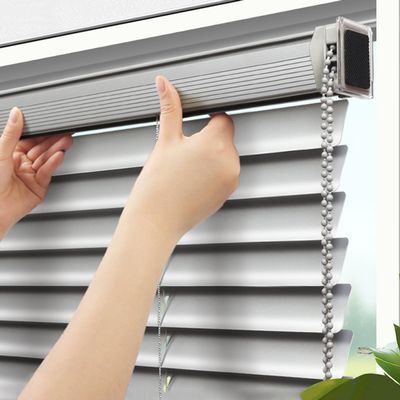 NIANXINN Aluminum Blinds for Indoor Use, Silver, No-Drill, Light-Filtering, 55 x 170 cm