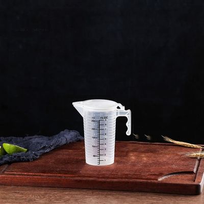 Plastic Measuring Cup with Handle and Spout, 250 ml
