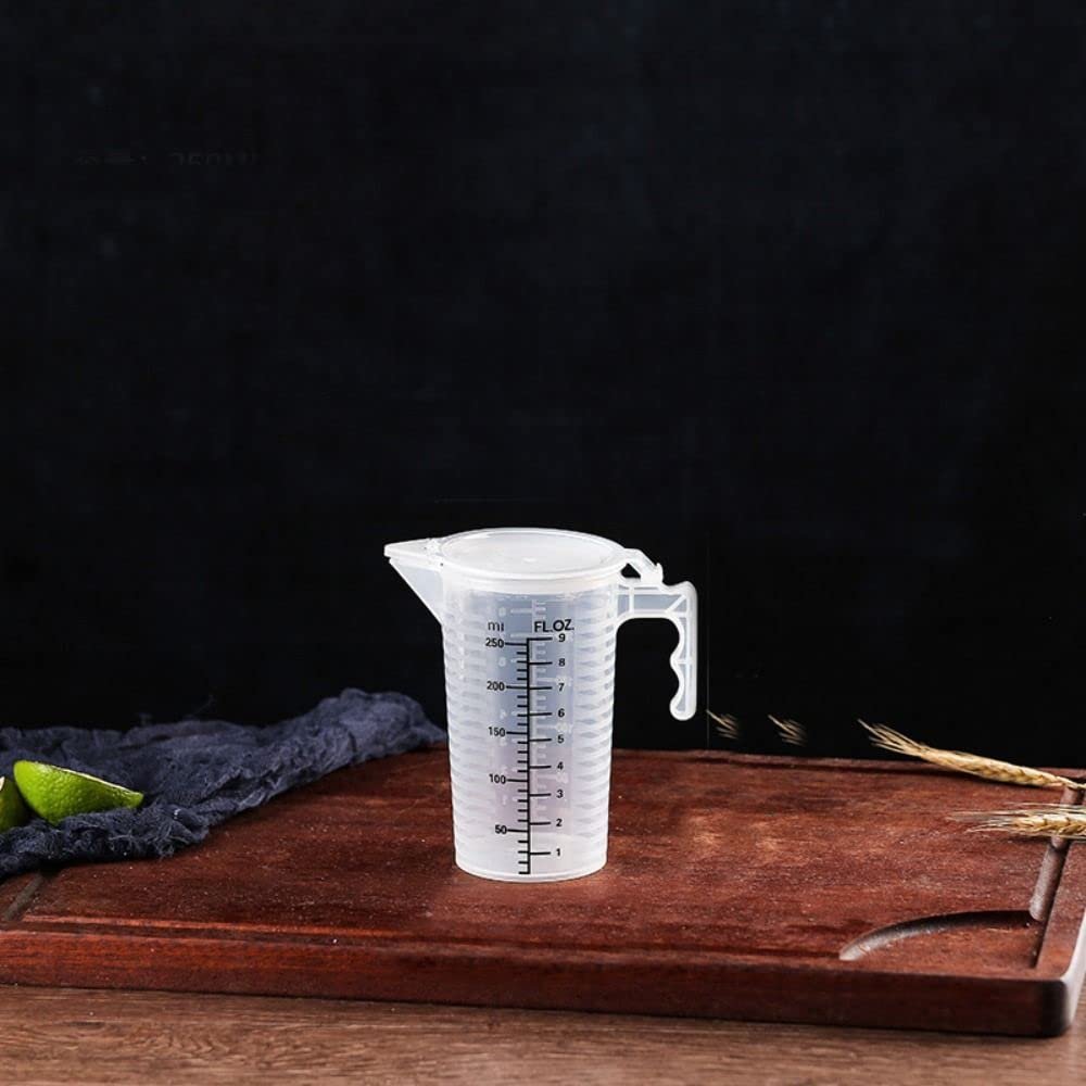 Plastic Measuring Cup with Handle and Spout, 250 ml