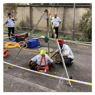 Portable Rescue Tripod for Confined Spaces with Anti-Drop Mechanism