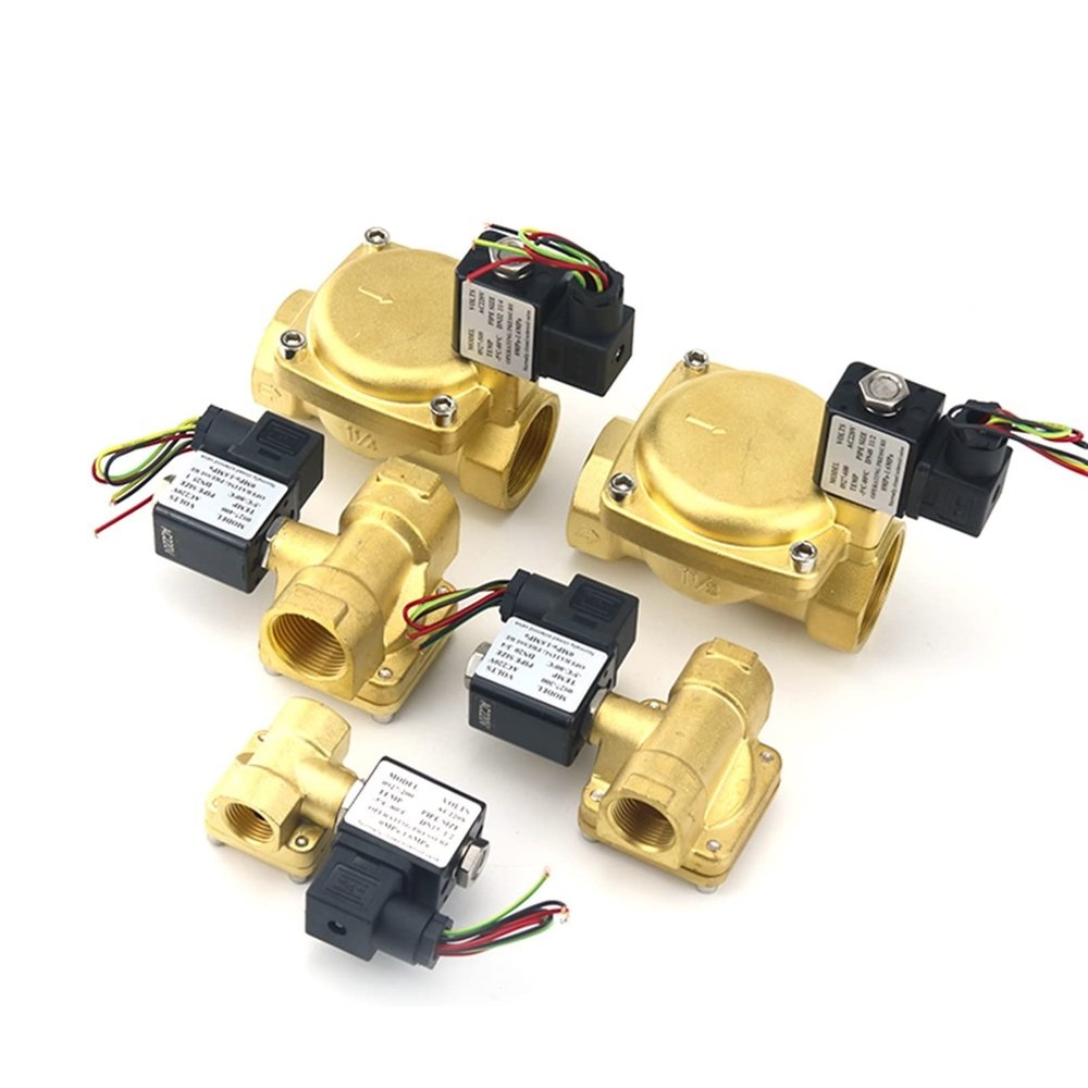0927 Series Normally Closed Brass Solenoid Water Valve DN15–DN40, 220 V/12 V, 16 bar, 1 pc (DC12V, 0927200 DN15)