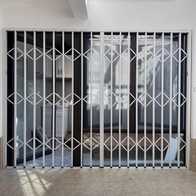 Retractable Window Security Grille with Lock, Gray, 11 cm