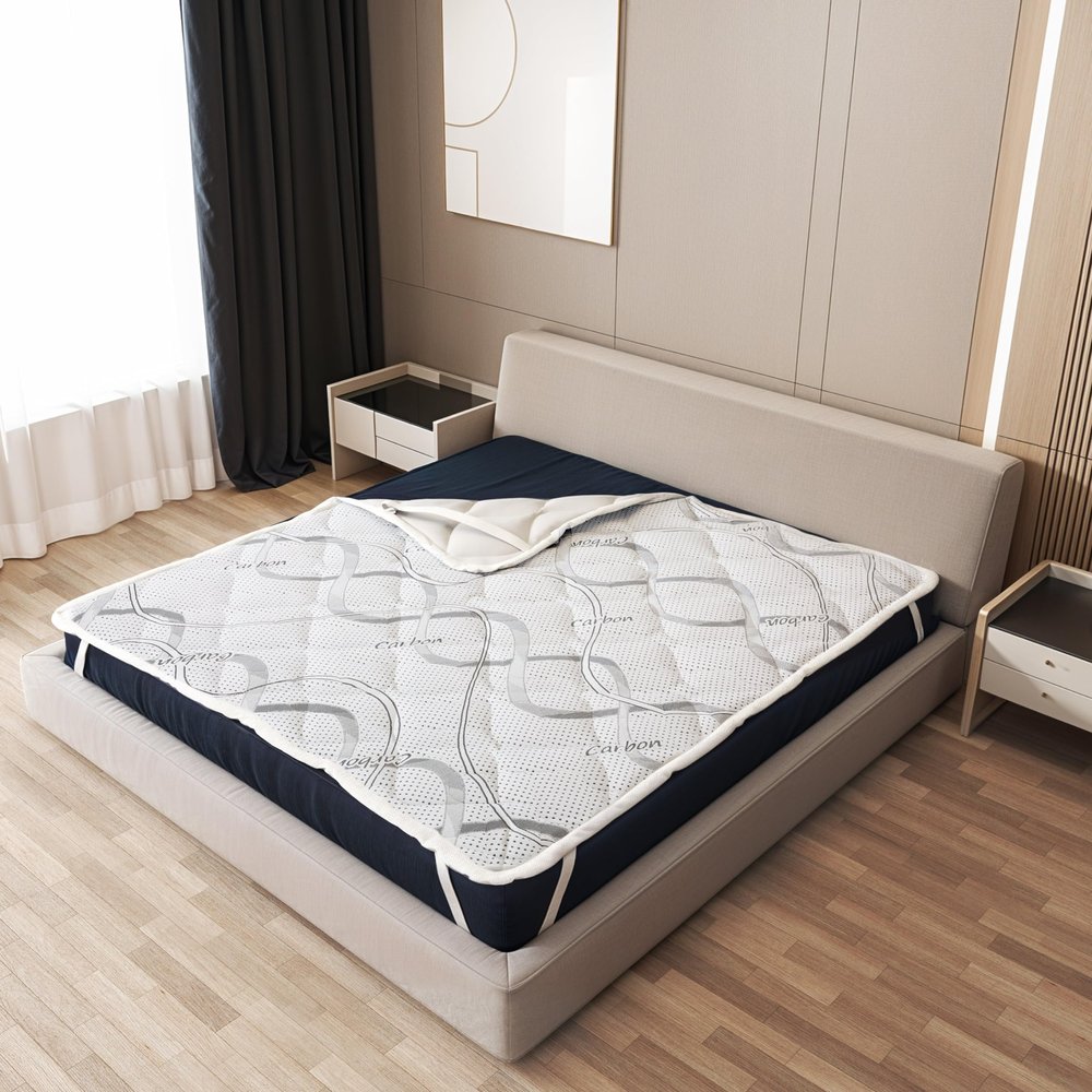 The White Stone Mattress Protector 140 x 200 cm with Elastic Straps
