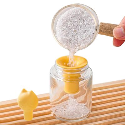 2-in-1 Wine Stopper with Funnel