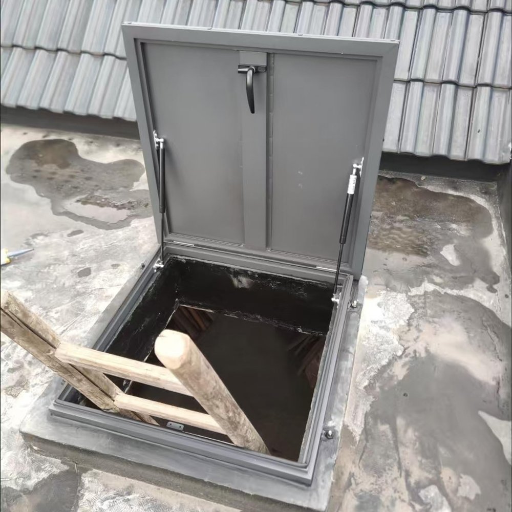 QHZYMX Aluminum Alloy Roof Hatch Shaft Cover, Theft-Resistant Reinforced Customizable Safety Cover for Roof Access (L 65 cm, W 95 cm)