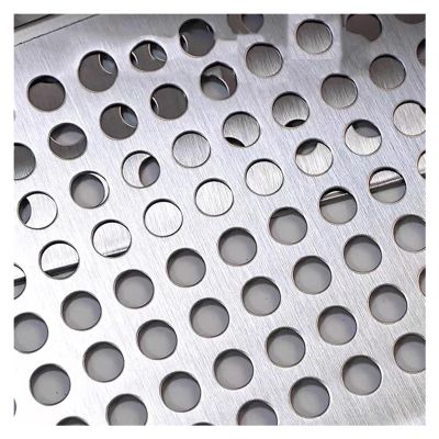 Qulamrdk 304 Stainless Steel Perforated Sheet, Decorative Corrosion-Resistant Metal Mesh, Drain & Outdoor Guard Grille (10 mm Mesh, 25 x 25 cm)