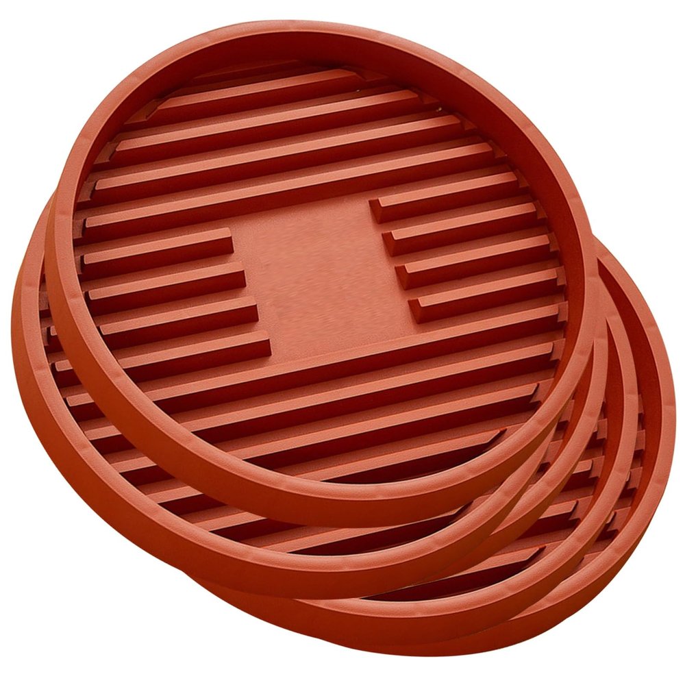 5-Pack Reusable Plastic Plant Saucers, Brown, 28 x 3 cm (11 x 1 in)