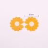 NIRNHYRUR Embroidery Patches, 30 Pieces, 4.5 cm Small Flower Iron-On Appliqués for Clothing, Light Gray view 2