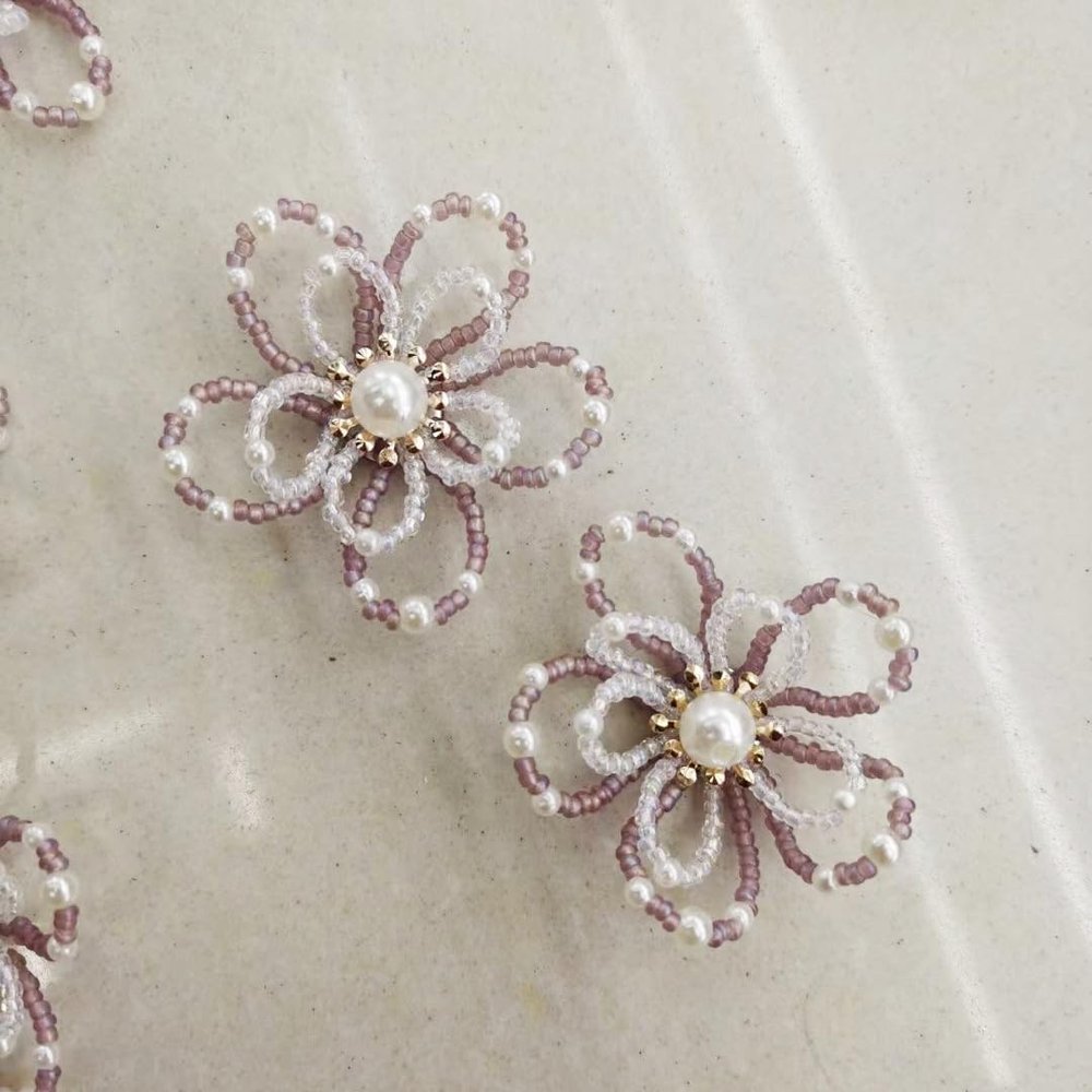 4-Piece Beaded Flower Appliques for DIY Crafts, Hairpins, Clothing, Bags, Hats and Shoes, Purple