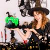 Hozaenwa Halloween Cauldron Outdoor Haunted House Decor view 2