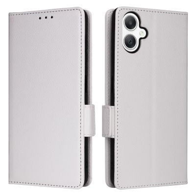 XFDSFDL Protective Case for Samsung Galaxy A06 SM-A066 (6.7-inch), PU Flip Cover with Litchi Texture, Stand, Card Slots, Magnetic Side Closure, Wallet Case, White