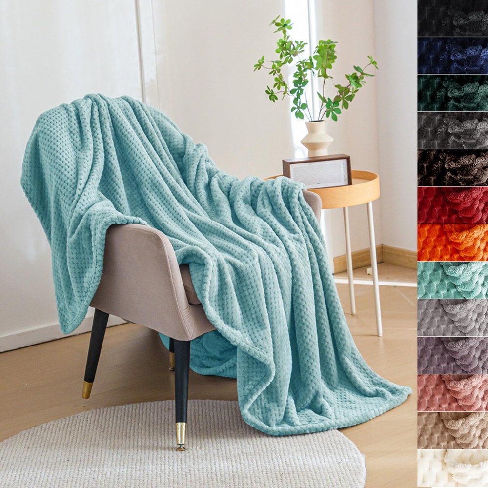Fluffy Fleece Throw Blanket for Sofa, 140 x 240 cm, 300 g/m², Sky Blue