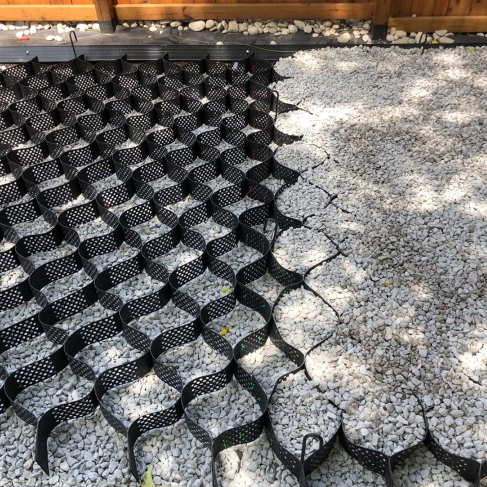 Generic 5 cm-Tall Gravel Stabilization Grid for Patios, Driveways & Walkways, 1 x 10 m