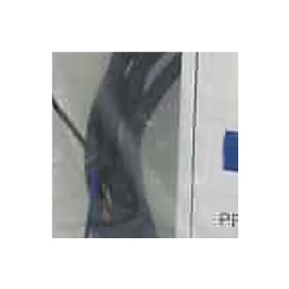 E2E2-X18MC1 / X18MC1-M1 / X18MC2 / X18MC2-M1 / X18MY1 / X18MY1-M1 Proximity Switch