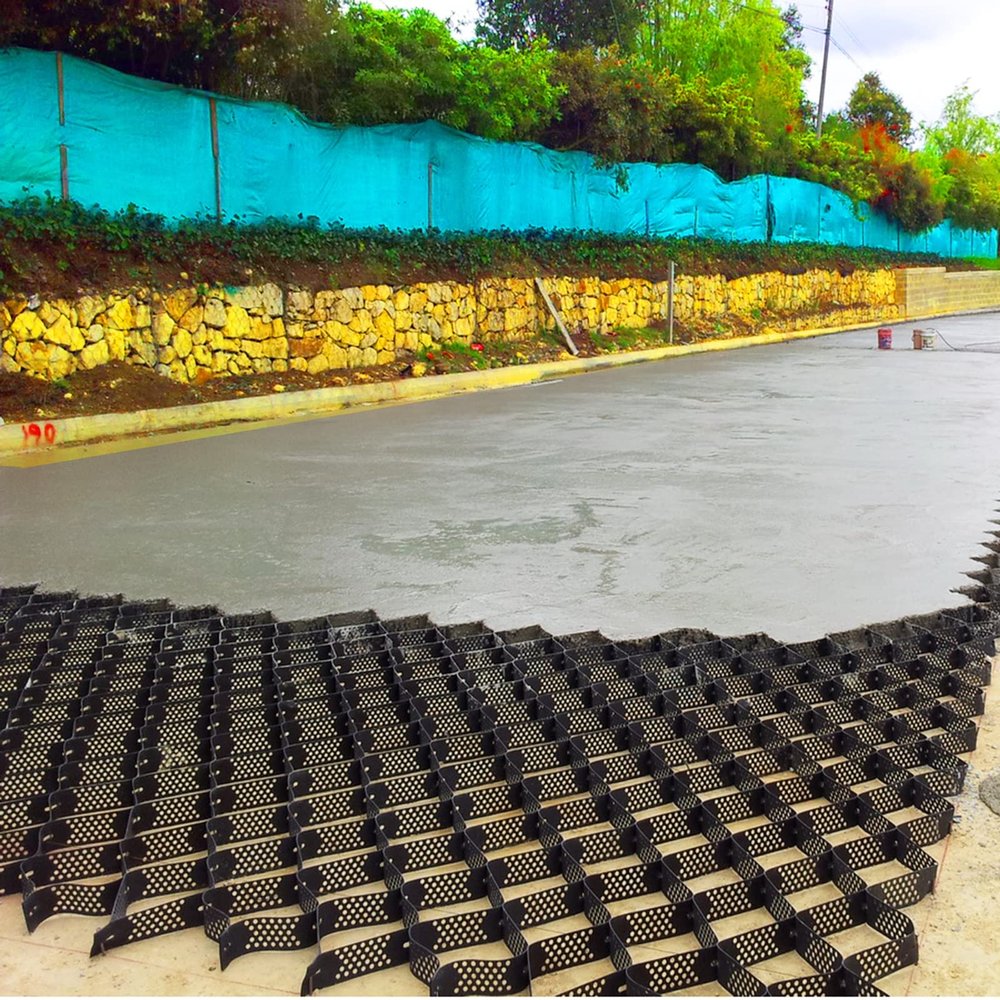 Extra-Large Gravel Grid Stabilizer, 2 in. Thick, for Retaining Walls, Driveways and Parking Areas