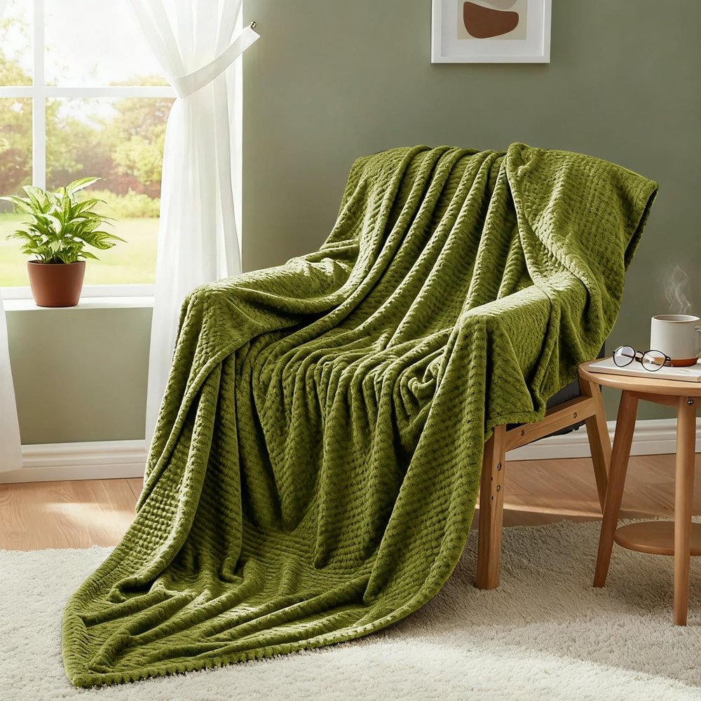Cozy Fleece Blanket 150 x 350 cm, Super Soft 300 GSM Flannel, Army Green
