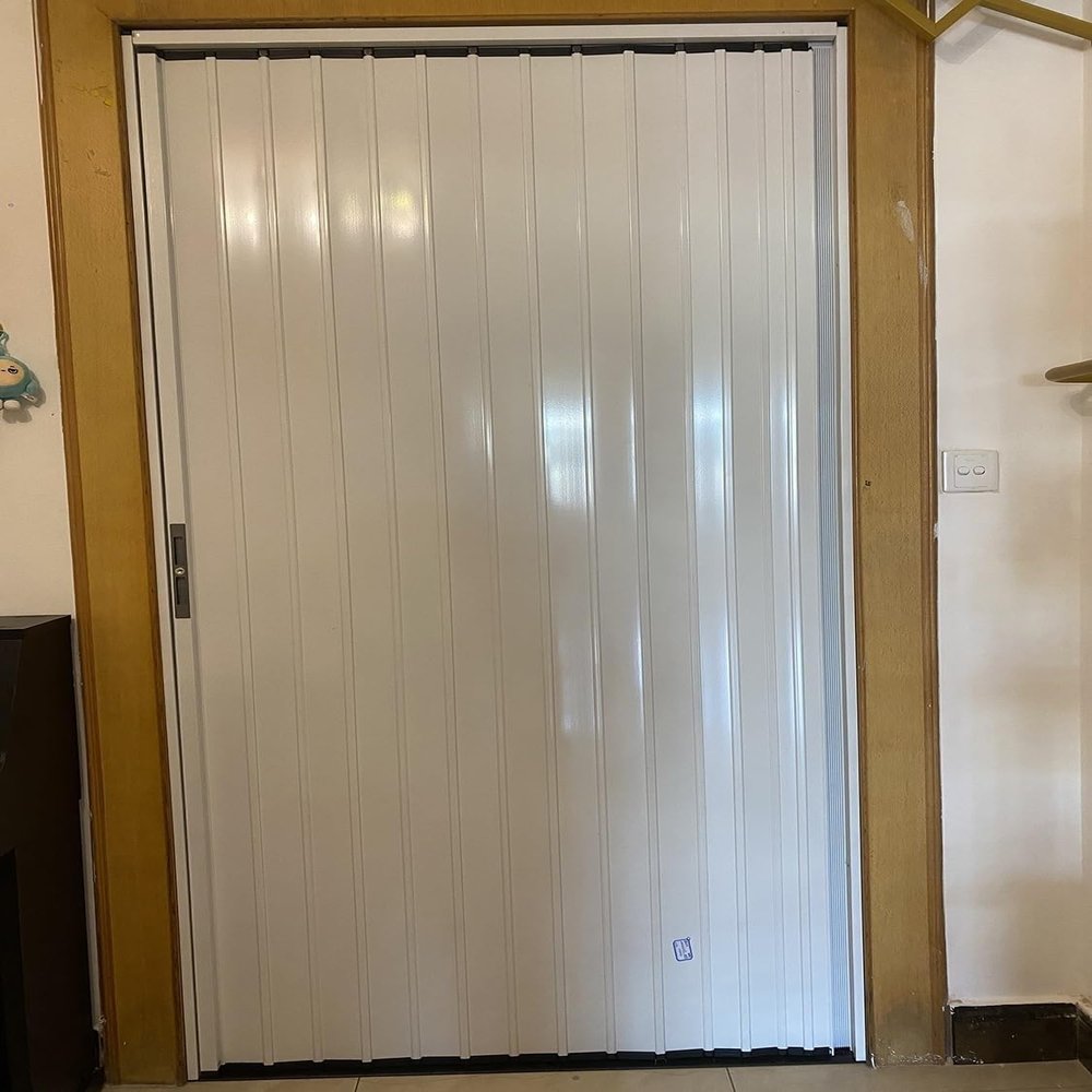 AVLLSO White Folding Door, 34 x 80 in (86.5 x 203 cm)