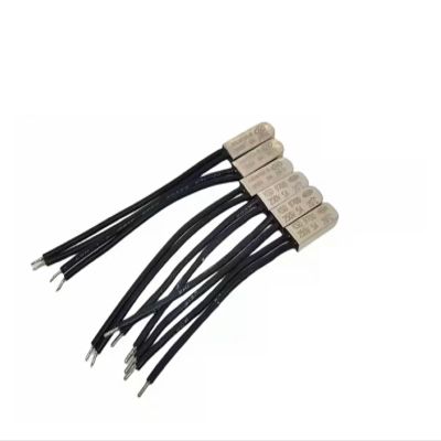 1-Pc KSD9700 250 V 5 A NO/NC Thermostat Temperature Switch, 20–90°C (70°C, Normally Closed)
