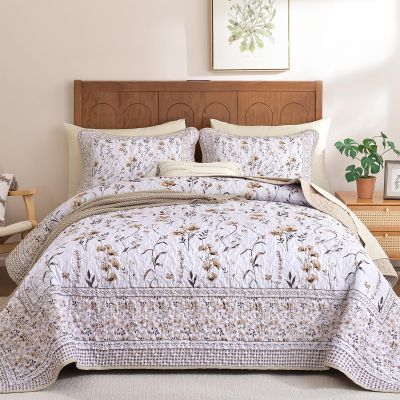 WONGS Floral Bedding Set, King, Brown Flowers, 3-Piece Lightweight Quilt Set