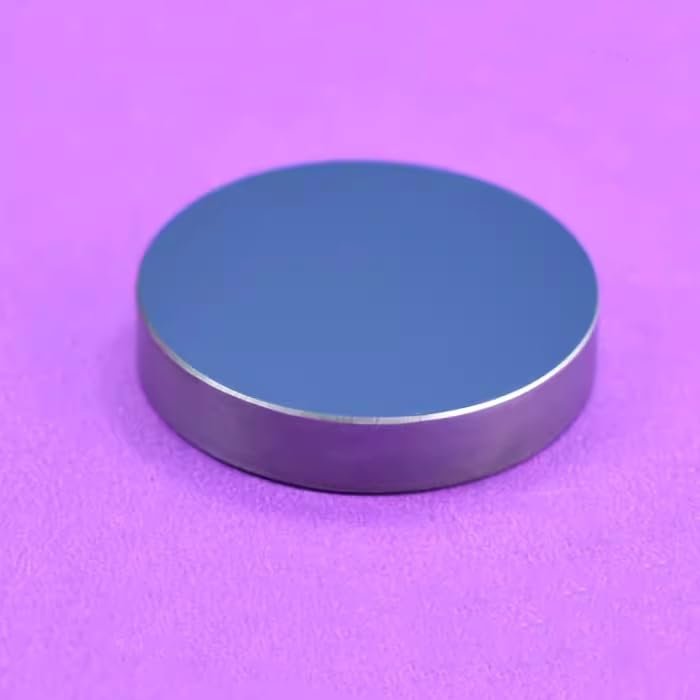 High-Resistivity Silicon Wafer, Double-Sided Polished, R > 5000, Custom Solutions Available (50.8 x 3 mm)