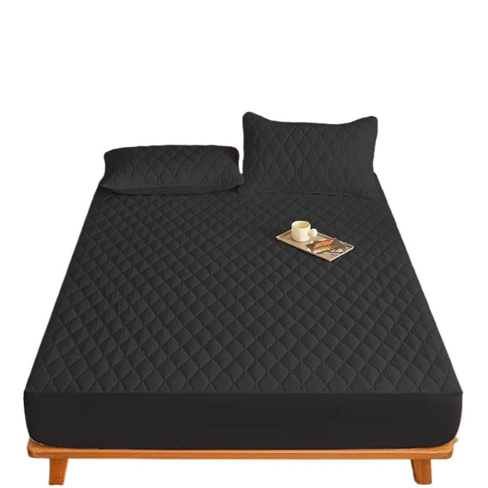 1 x Thick Solid-Color Plaid Mattress Cover, Cotton-Padded, Breathable (No Pillowcase), Black, 140 x 190 cm