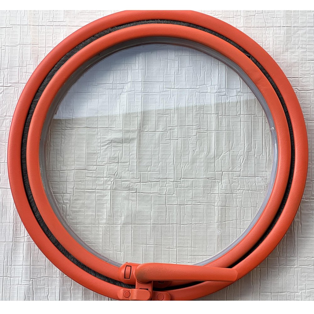 Round Porthole Window with Locking Handle, Aluminum Alloy Frame and Tempered Glass, Customizable for Treehouses