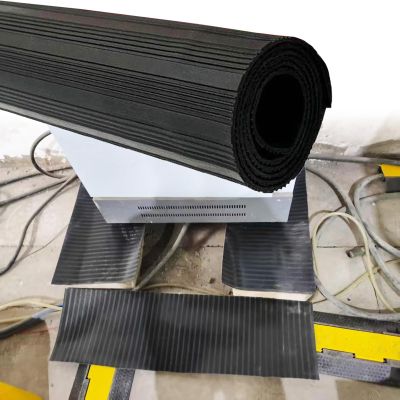 Insulating Rubber Mats, High-Voltage Electrical Safety Mat for Homes and Workplaces, 1–10 m Long