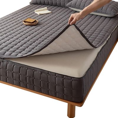 Mattress Protector with 4-Sided Zipper, Camel, 150 x 190 + 35 cm