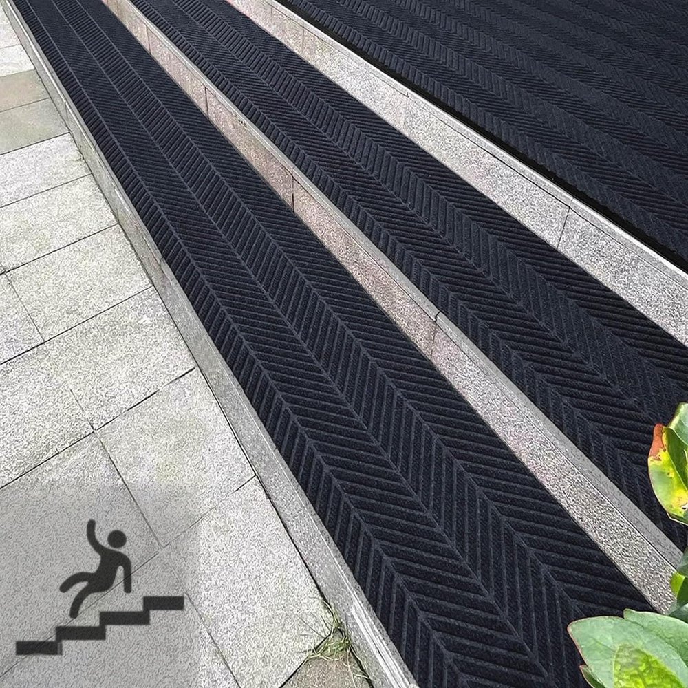 Auen Anti-Slip Stair Mat, Dark Gray, 25 x 180 cm